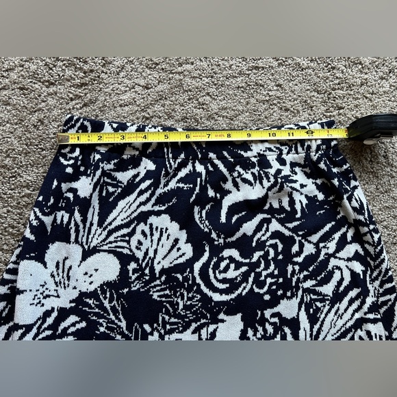 ST. JOHN EVENING by Marie Gray knit floral skirt - Picture 5 of 8